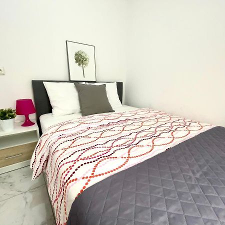 Center Warsaw - Apartmenty Jana Pawla II מראה חיצוני תמונה