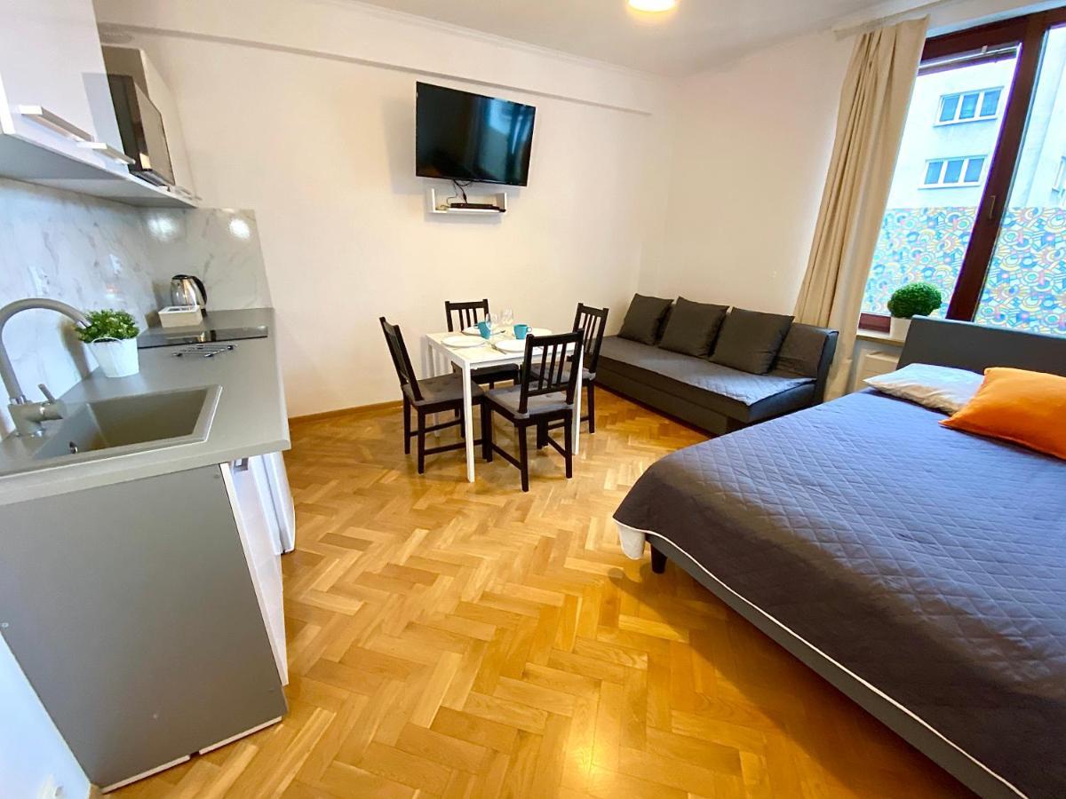 Center Warsaw - Apartmenty Jana Pawla II מראה חיצוני תמונה