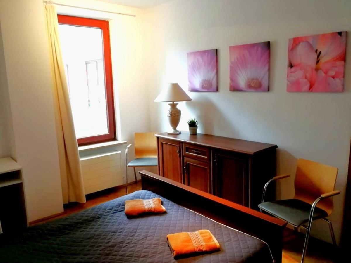Center Warsaw - Apartmenty Jana Pawla II מראה חיצוני תמונה