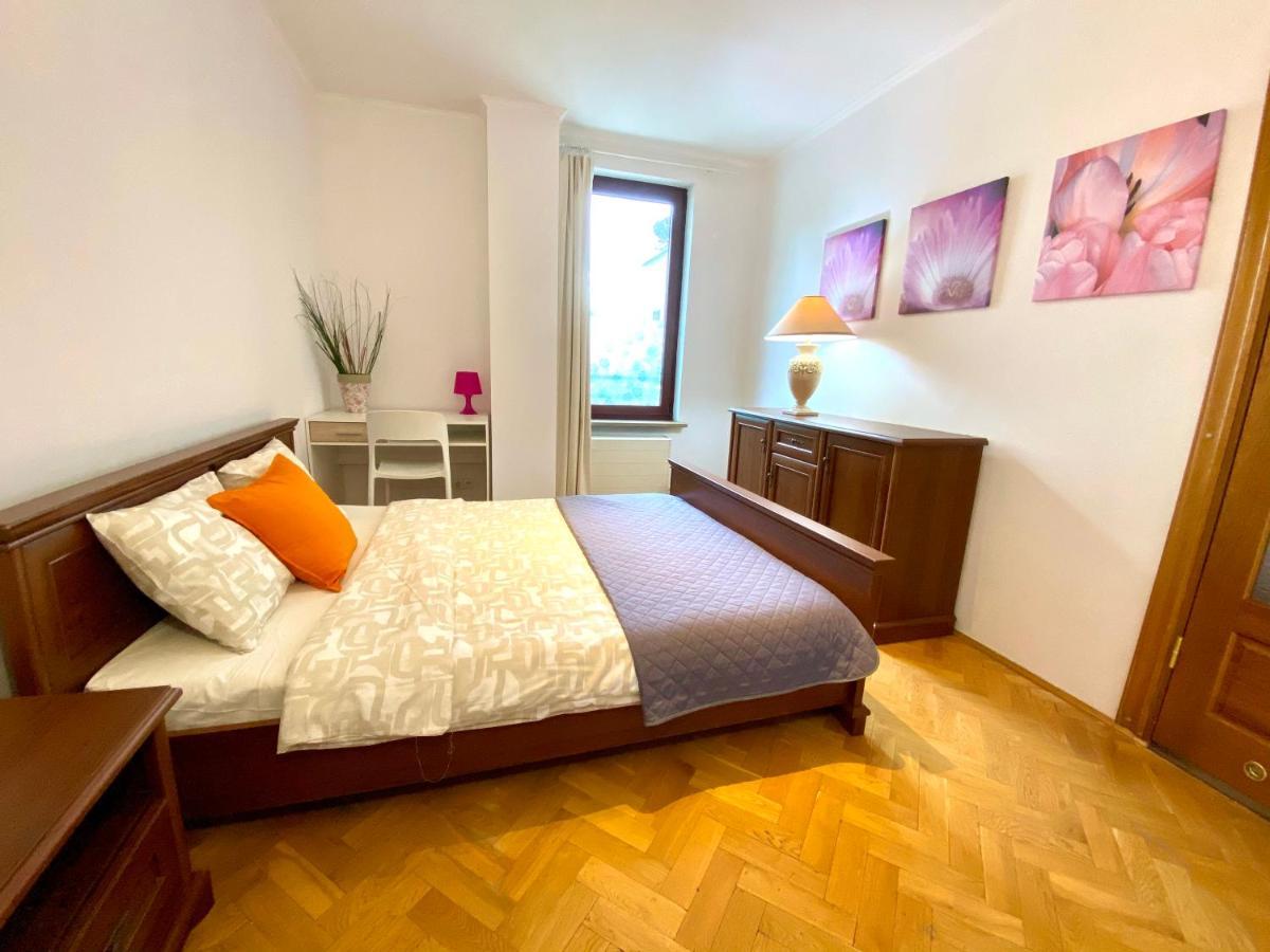 Center Warsaw - Apartmenty Jana Pawla II מראה חיצוני תמונה