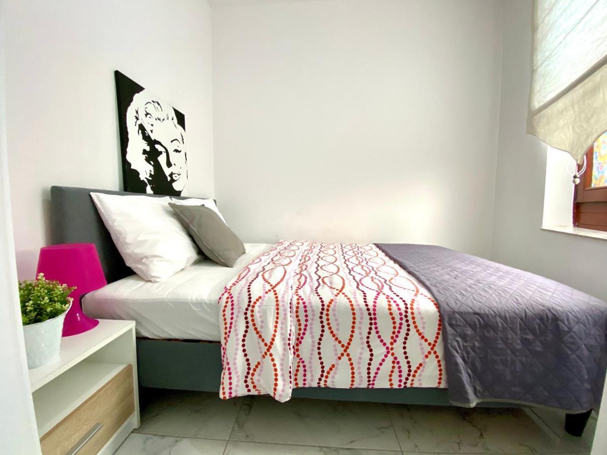 Center Warsaw - Apartmenty Jana Pawla II מראה חיצוני תמונה