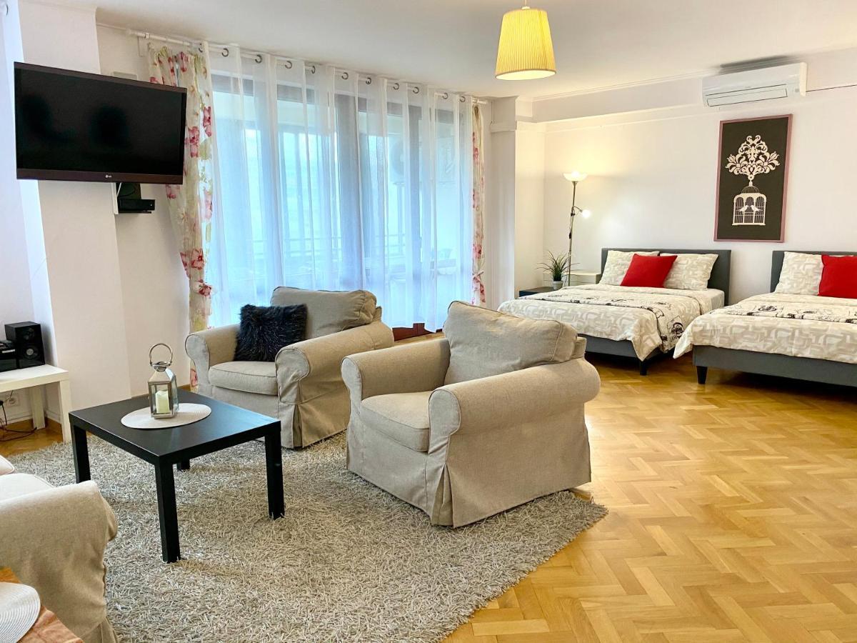 Center Warsaw - Apartmenty Jana Pawla II מראה חיצוני תמונה