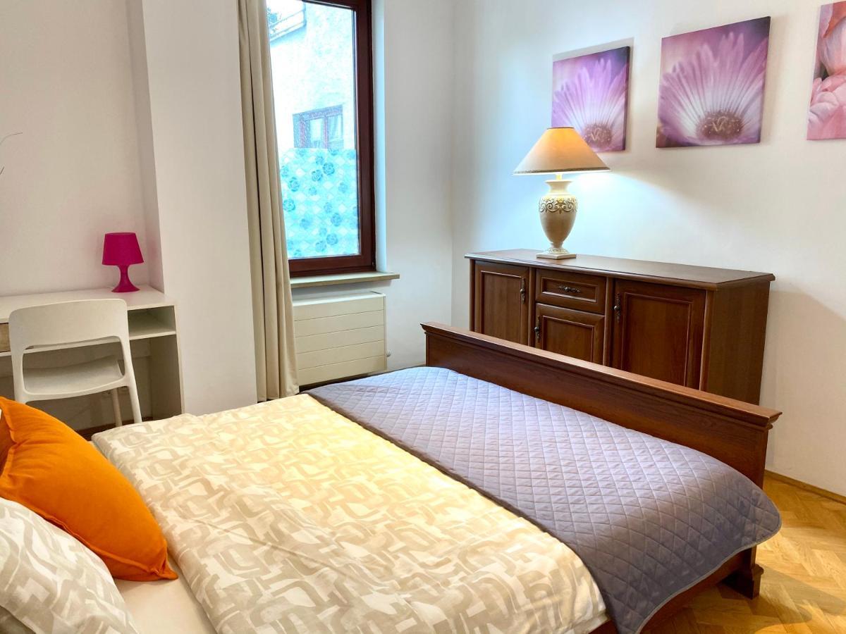 Center Warsaw - Apartmenty Jana Pawla II מראה חיצוני תמונה